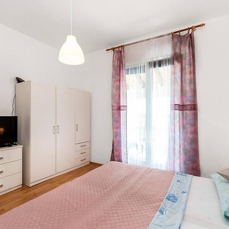 Apartment Lara Tribalj المظهر الخارجي الصورة